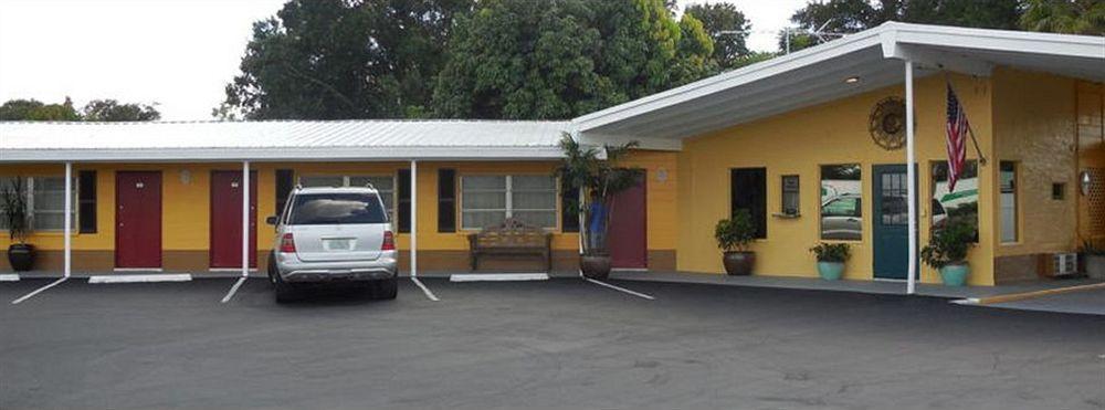 Tropicana Motel Wauchula Exterior photo