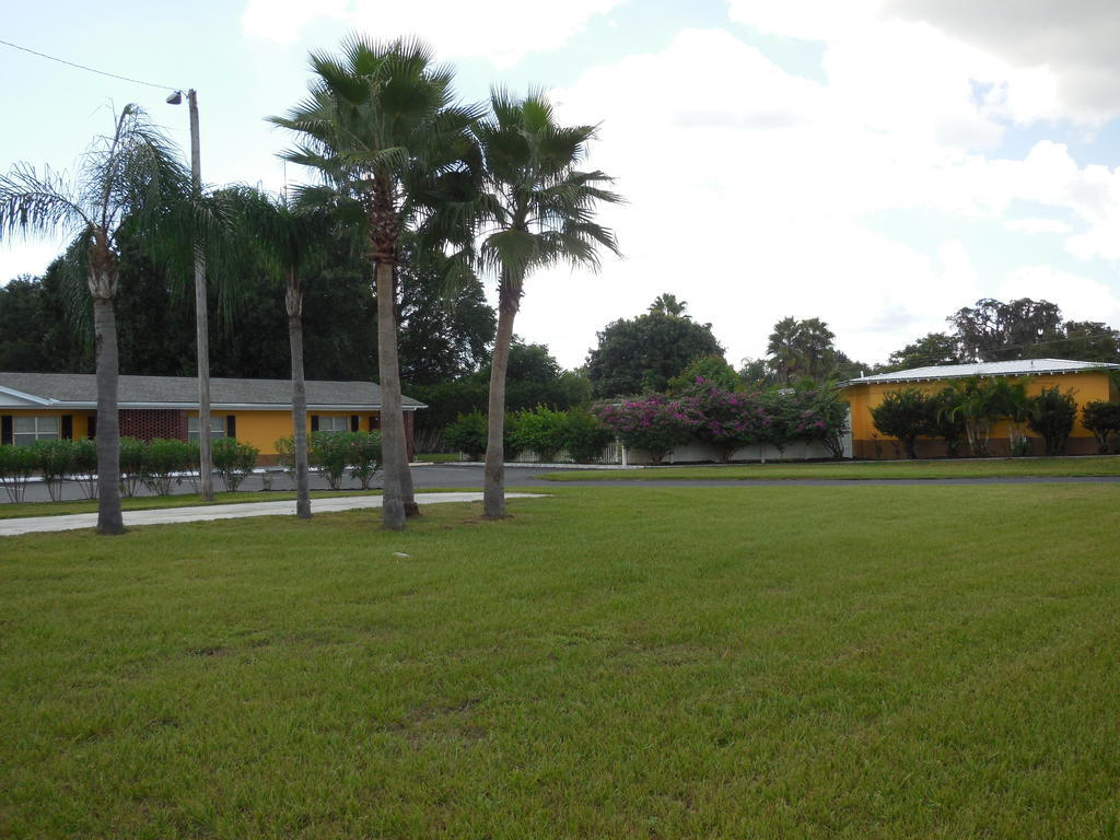 Tropicana Motel Wauchula Exterior photo